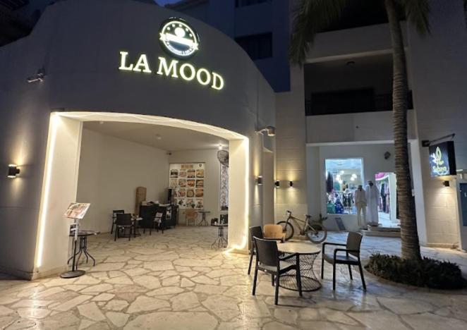 Beachfront With Pool & Stunning View Appartement *